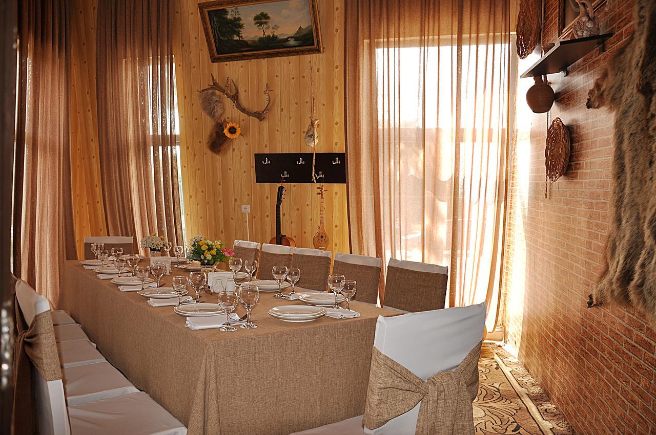 Grand Hotel Tbilisi Bagian luar foto